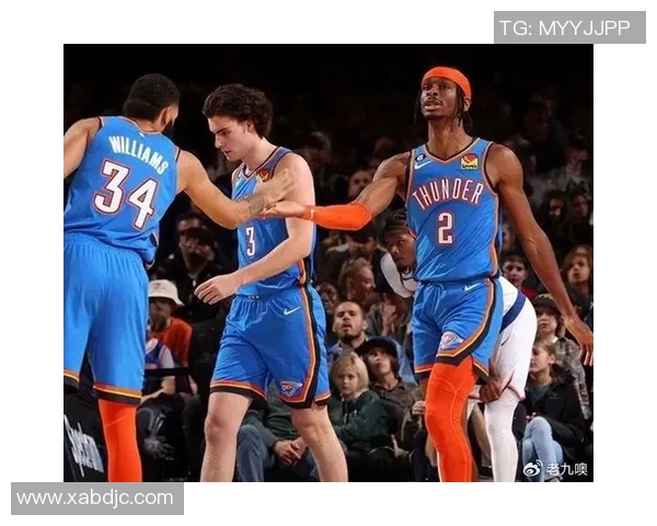 2015年勇士与雷霆季后赛对决全景回顾及精彩瞬间分析